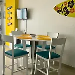 Precioso apto en el Laguito a pasos de la playa